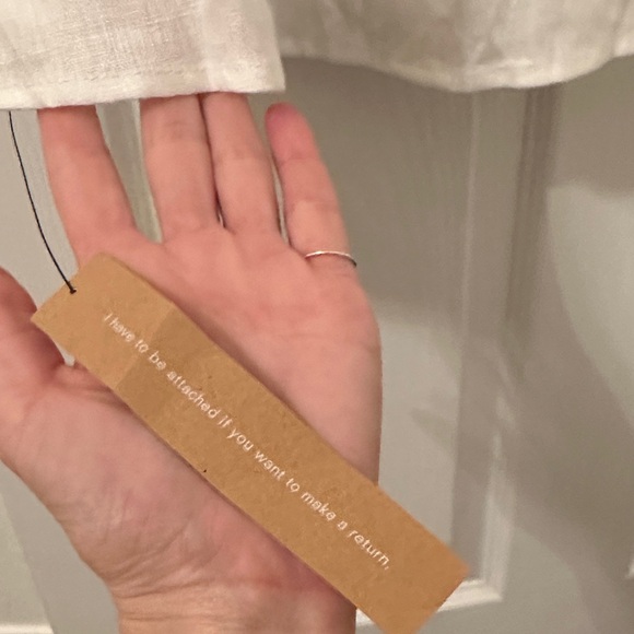 Reformation Chic off the shoulder White Linen Dress - Picture 6 of 6